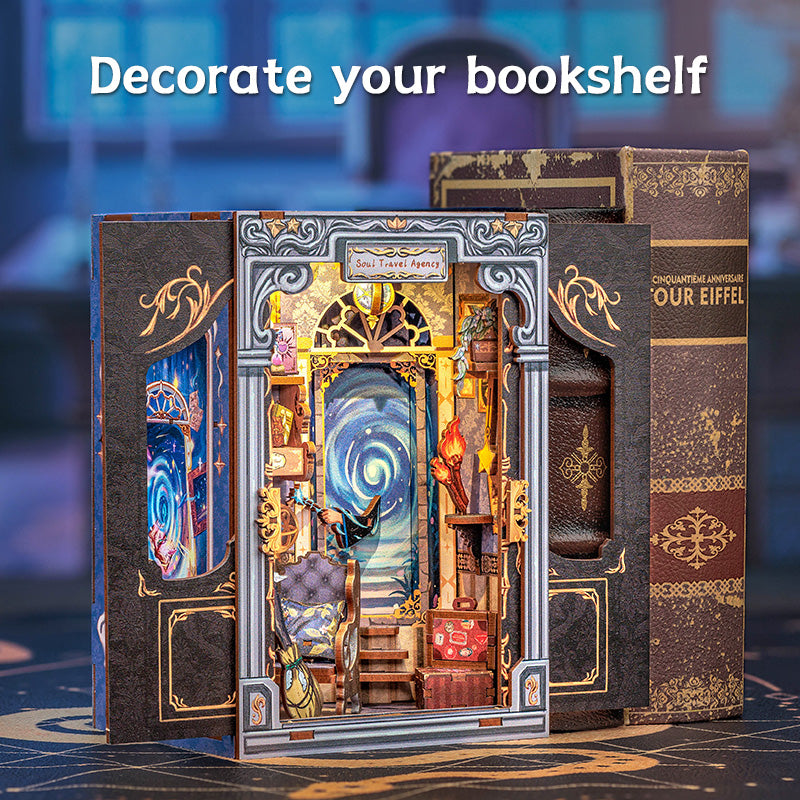 Book Nook: The Magic Door - Book Nook XL