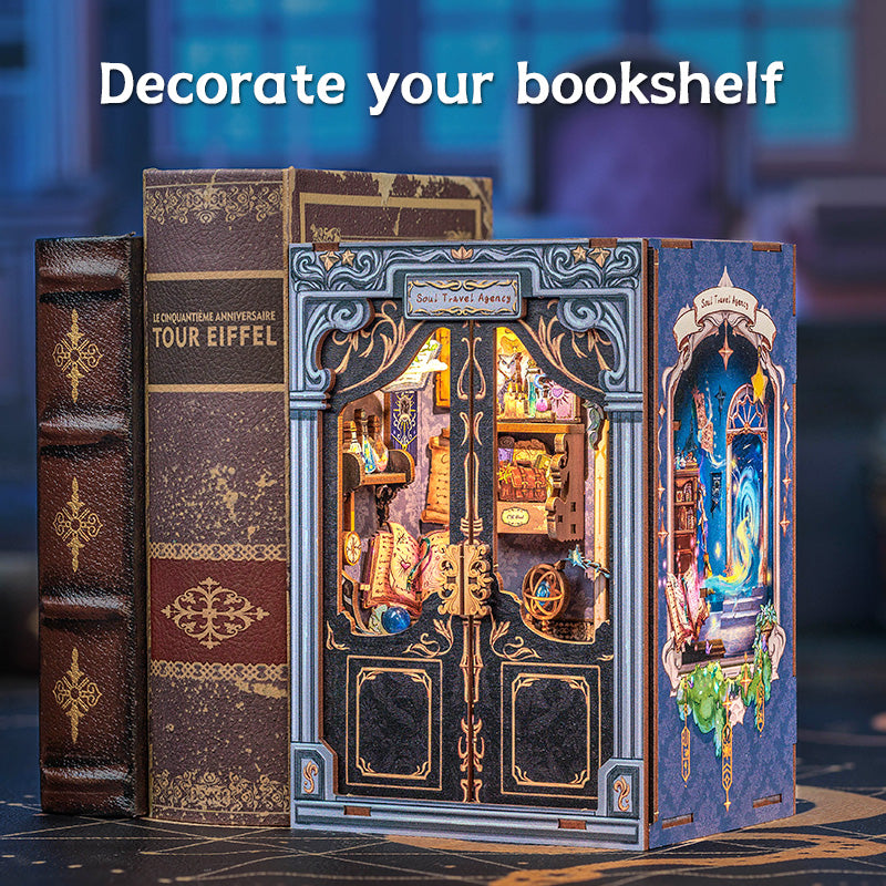 Book Nook: The Magic Door - Book Nook XL