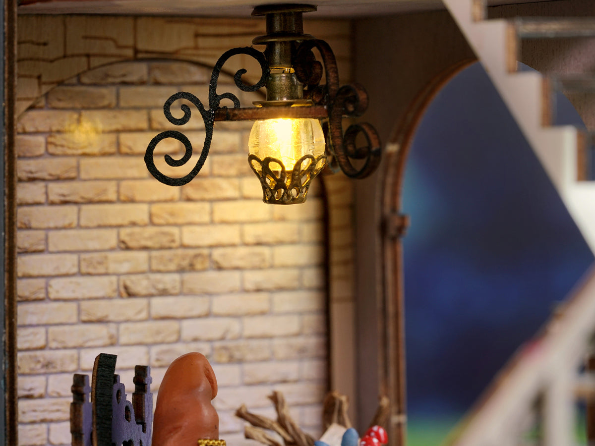 The Magic Mansion - Book Nook CIRCUS - Miniature World: Advanced Level