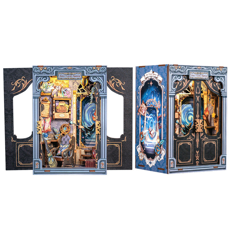Book Nook: The Magic Door - Book Nook XL