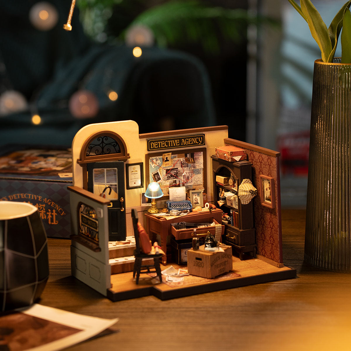 Magic Shop - Book Nook CIRCUS - Miniature World: Advanced Level
