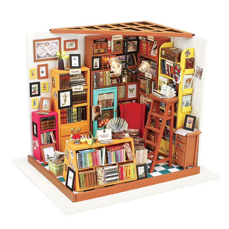 Sam's Bookstore - CIRCUS DIY Kit - Miniature World