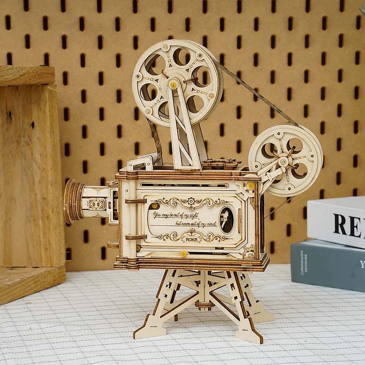 Classic projector - Circus 3D WOODEN PUZZLE