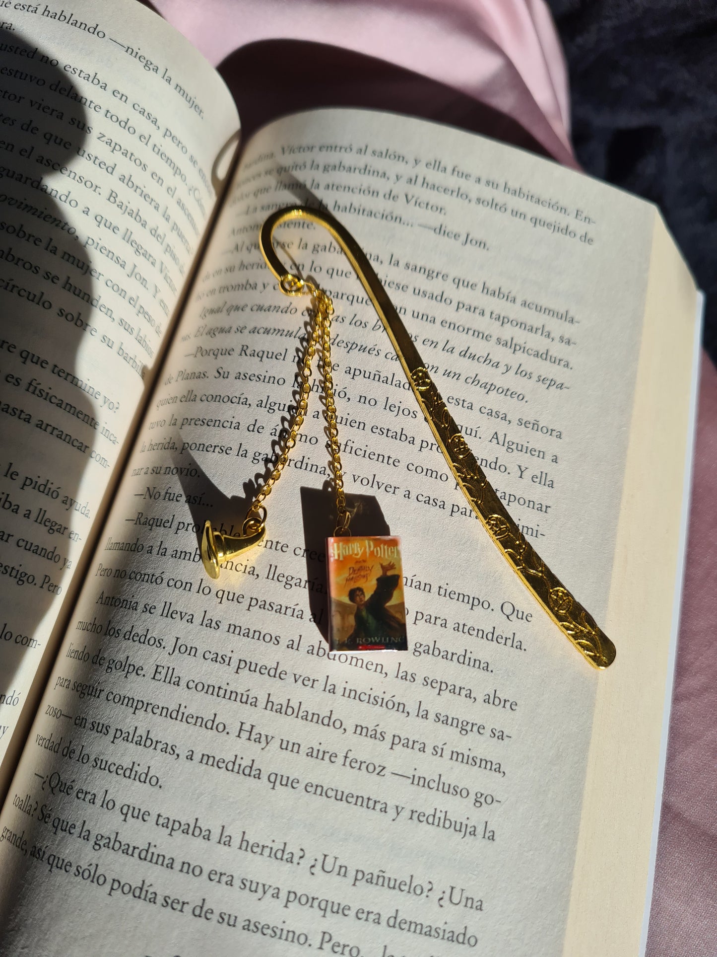 Book Earrings (Personalized) - Custom Handmade Jewelry - BookLovers Collection: Circus X Blay