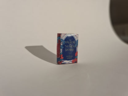 Brincos de livro (personalizados) - Joias artesanais personalizadas - Coleção BookLovers: Circus X Blay