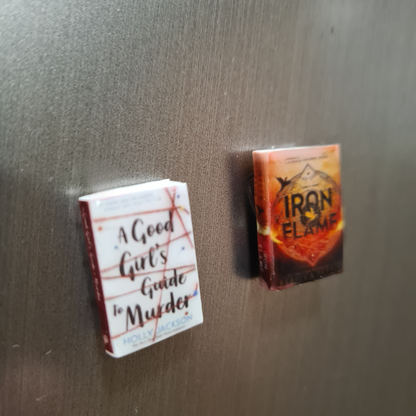 Brincos de livro (personalizados) - Joias artesanais personalizadas - Coleção BookLovers: Circus X Blay