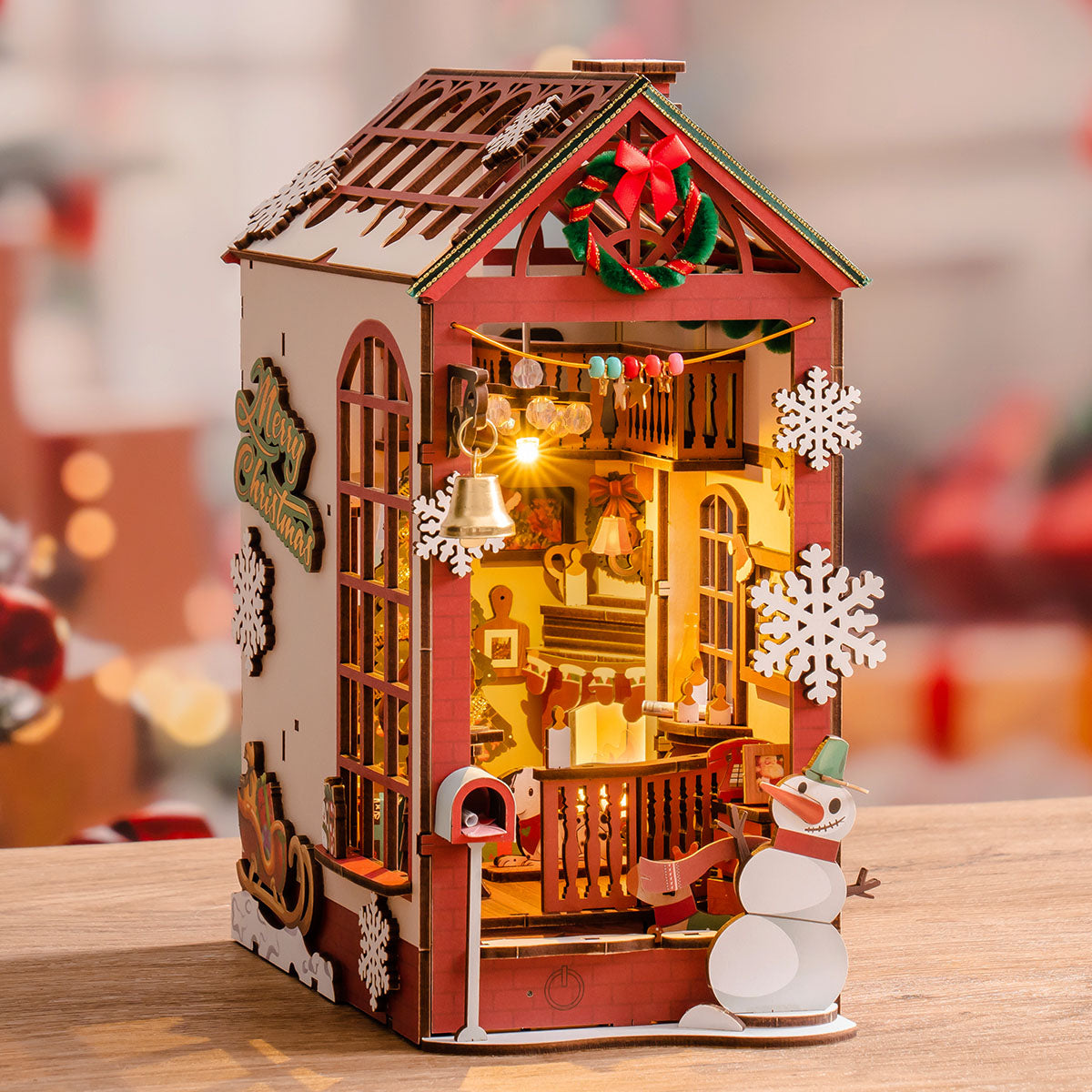 Book Nook: Casa de Natal - Suportes para livros em miniatura de madeira 3D DIY Kit de decoração de estante - Presente de Natal para amantes de livros 